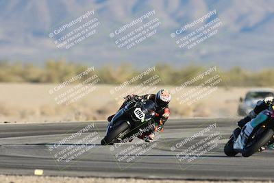 media/Dec-07-2025-CVMA (Sun) [[3e7d2de5dc]]/Race 16-Formula Middleweight/